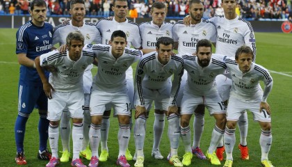 【九游体育入口】防守崩盘致关键战失利，雅尼斯怒斥，这绝非我们的比赛方式