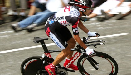 九游体育下载_巨星伤愈归来！关键战役前主力球员宣布复出，球队士气大振