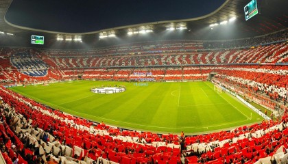 九游娱乐-欧冠决赛巅峰对决，皇马绝杀多特蒙德 第15次捧起大耳朵杯